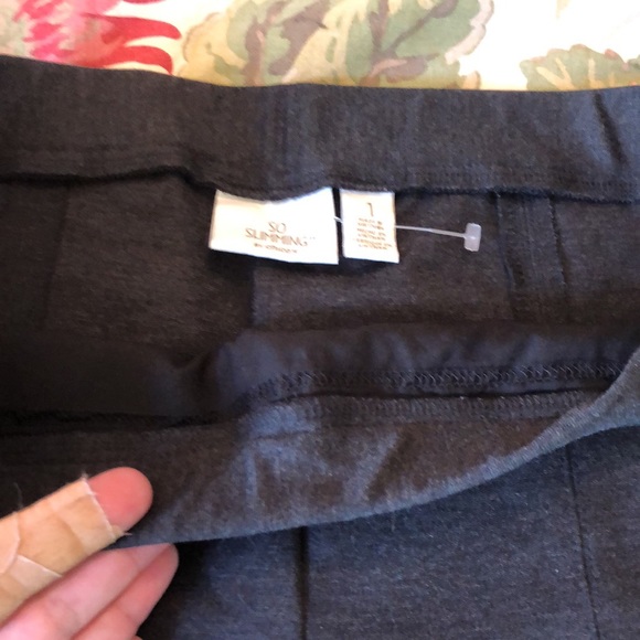 CHICOS So Slimming Size 1 Medium (8) Stretchy Pull-On No Pockets Stretch $99 NEW - Picture 10 of 14